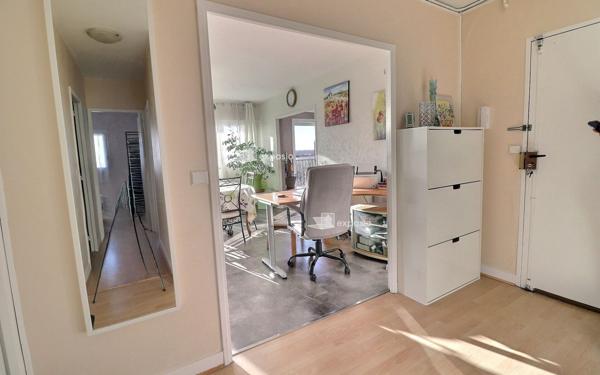 Appartement à vendre    4 pièces • 71 m2 Le Mée-sur-Seine