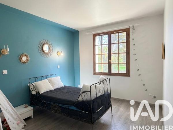 Maison à vendre 5 pièces 155 m² Châteauneuf-du-Rhône