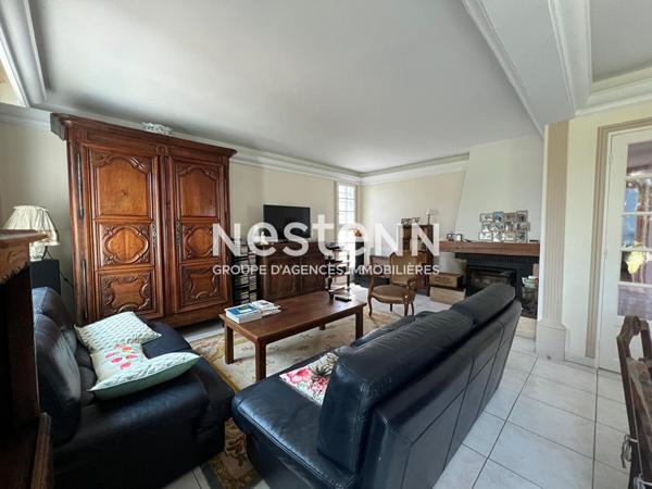 Nestenn Igny - 7 pièces, 6 chambres, jardin clos, sous-sol total avec garage - proche RER, des commerces et de la Bièvre