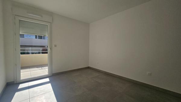 Appartement Nimes 3 pièces 67.60 m2