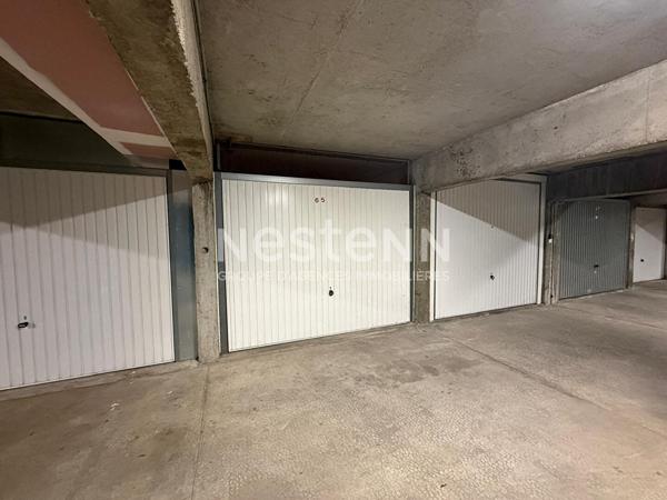 Garage box en sous sol avec Portes motorisées - 69500 BRON