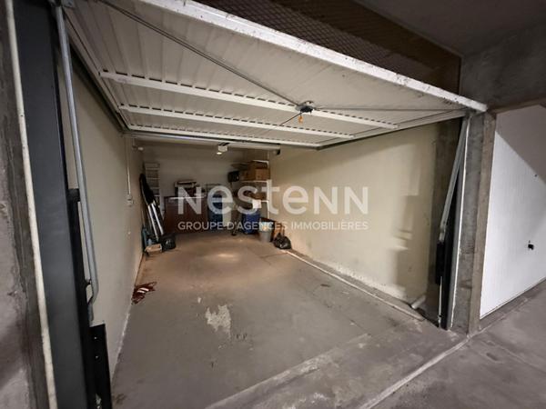 Garage box en sous sol avec Portes motorisées - 69500 BRON