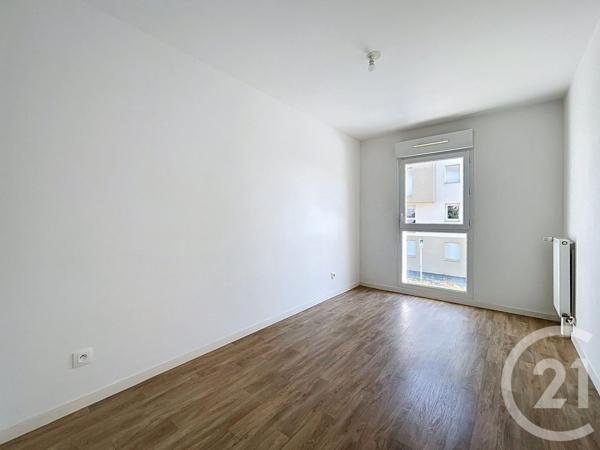 Appartement T4 à vendre  4 pièces - 75,02 m2 REZE - 44