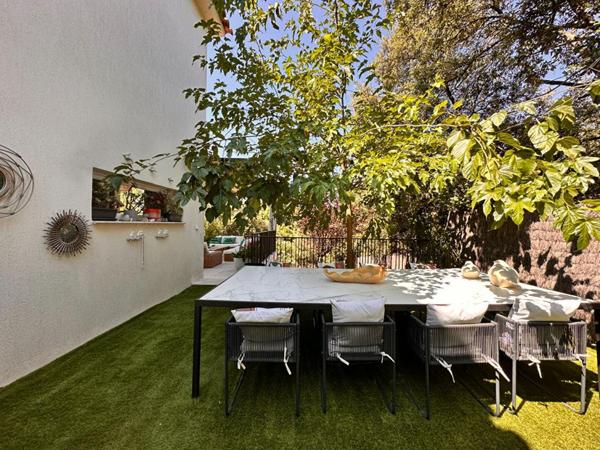 Villa contemporaine 128 m² (2017) - Piscine - Prestations de qualité - Aucun travaux