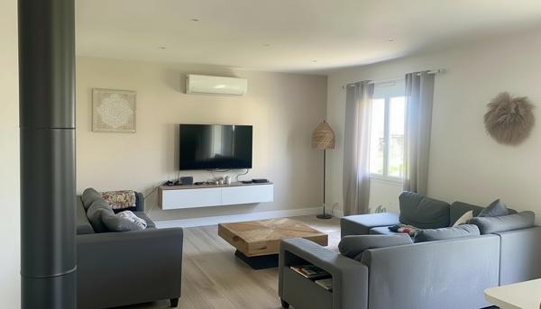 Maison plain-pied 118 m², 4 ch- 1 500 m² terrain-PAC 2022 -12 min Niort ? 79370