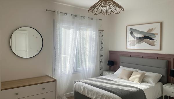 Maison plain-pied 118 m², 4 ch- 1 500 m² terrain-PAC 2022 -12 min Niort ? 79370
