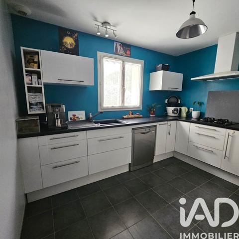 Maison à vendre 5 pièces 103 m² Saint-Genest-Lerpt
