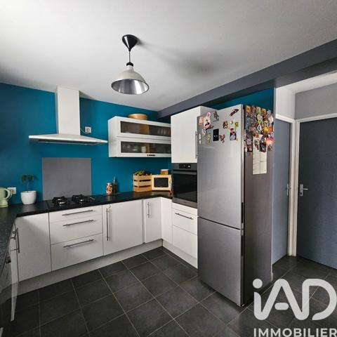 Maison à vendre 5 pièces 103 m² Saint-Genest-Lerpt