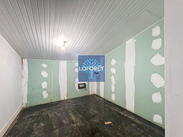 Location local commercial La Trinité - 202 m² - 2 030 €/mois