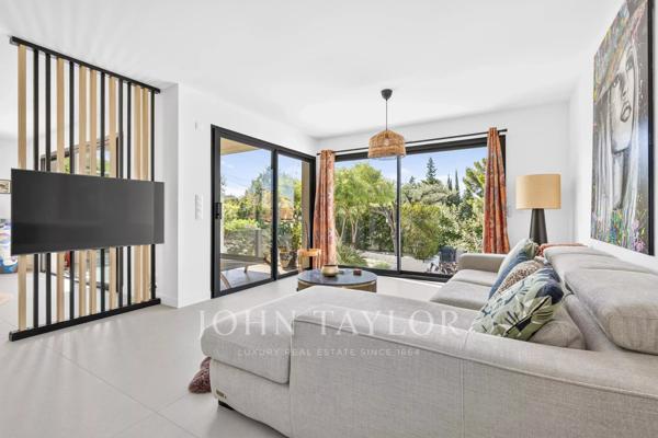 Bandol – Appartement contemporain en rez-de-jardin, centre-ville à pied