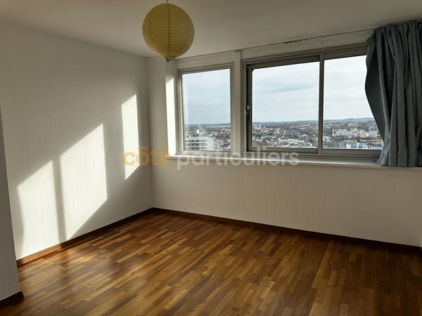 Location Appartement132 m² - 5 Pièces - NANCY (54000)
