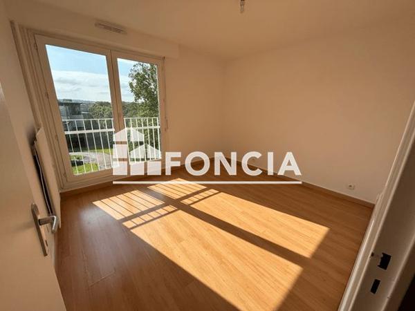 Location Appartement 3 pièces 78.23 m² - ALLEE SABLEE Amiens 80000