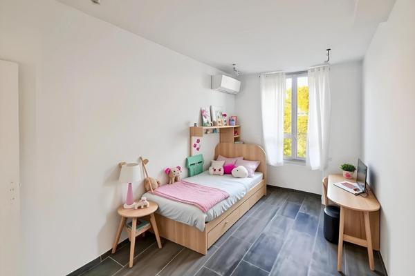 Appartement rénové + 2 parkings à Pertuis