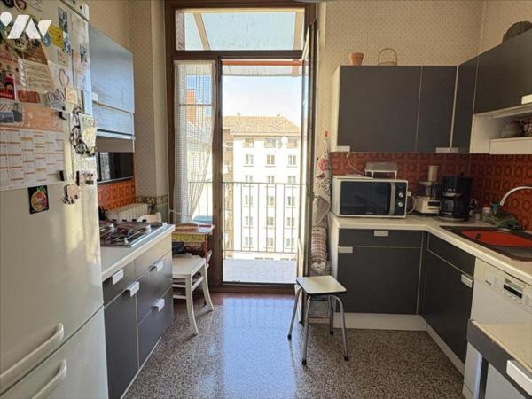 CHAMBERY Centre - Appartement 8 pièces avec garage