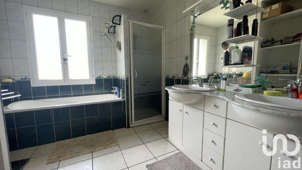 Maison à vendre 4 pièces 126 m² Sainte-Eulalie-en-Born