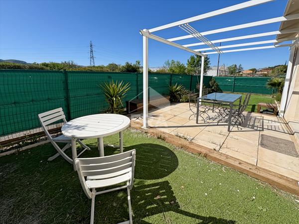 LES PENNES MIRABEAU - Appartement T2 55m2 avec jardin de 130m2