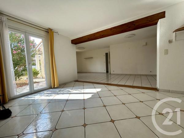 Maison à vendre  4 pièces - 111 m 2   CUGNAUX  - 31