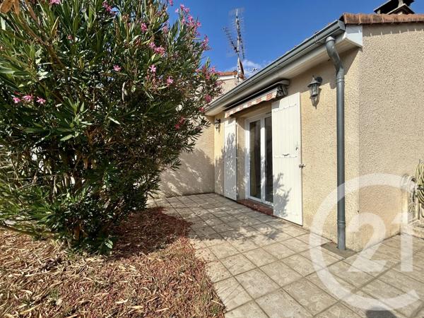 Maison à vendre  4 pièces - 111 m 2   CUGNAUX  - 31
