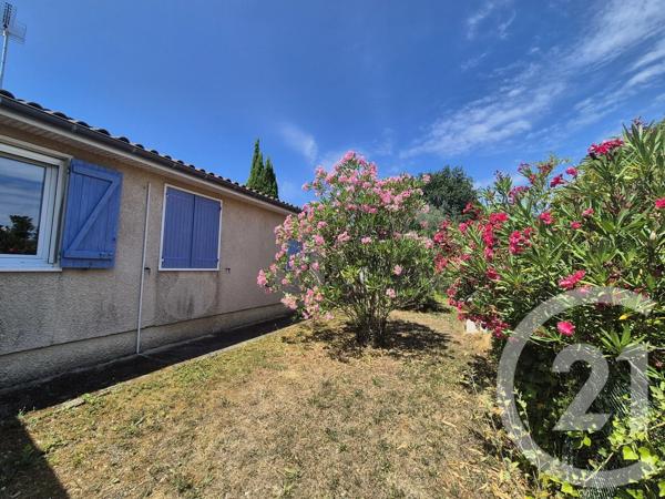 Maison à vendre  4 pièces - 111 m 2   CUGNAUX  - 31