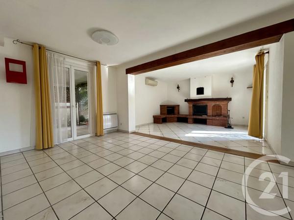 Maison à vendre  4 pièces - 111 m 2   CUGNAUX  - 31