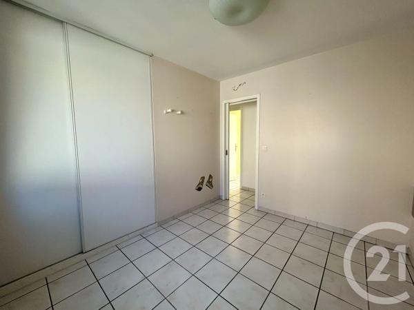 Maison à vendre  4 pièces - 111 m 2   CUGNAUX  - 31