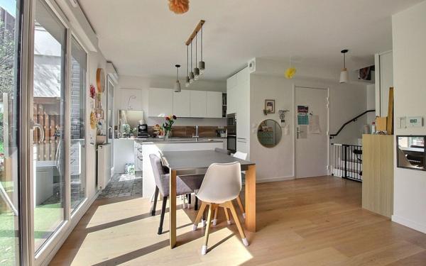 Appartement à vendre    4 pièces • 93,68 m2 Malakoff