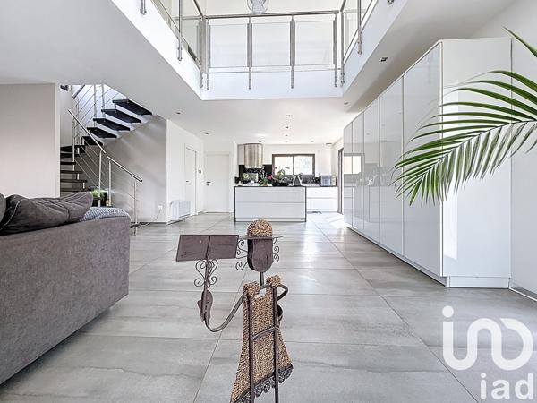Maison à vendre 5 pièces 217 m² Agde