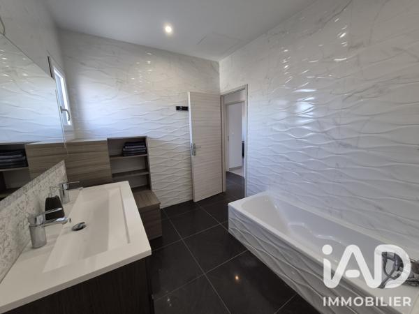Maison à vendre 7 pièces 170 m² Alixan