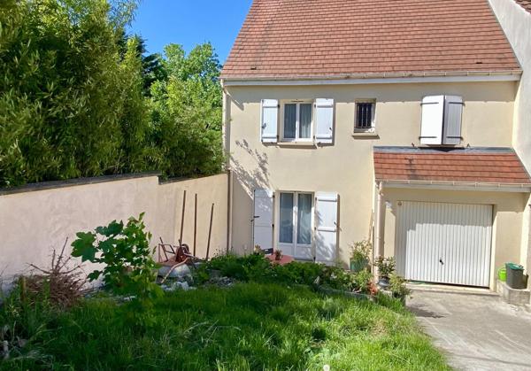 maison récente de 2011 avec potentiel d'extension