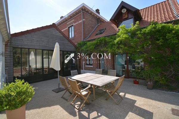 Bien d'exception, maison de caractère, familiale.  Noyelles-lès-Seclin (59139)