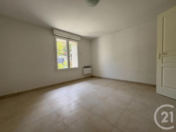Maison à vendre  8 pièces - 217,41 m 2   CLERMONT L HERAULT  - 34