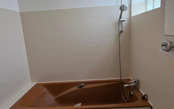 Maison à louer    5 pièces •  Montreuil