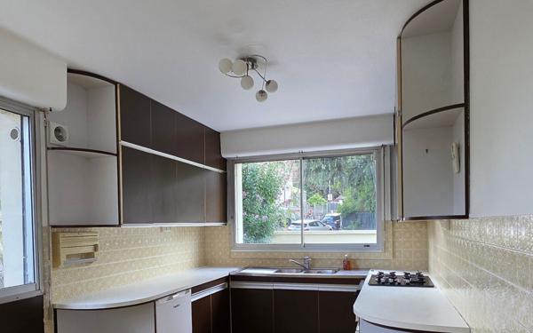 Maison à louer    5 pièces •  Montreuil