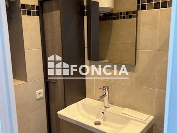 Location Studio 22.9 m² - 3 Rue Hélène Boucher Villeneuve-saint-georges 94190