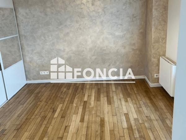 Location Studio 22.9 m² - 3 Rue Hélène Boucher Villeneuve-saint-georges 94190