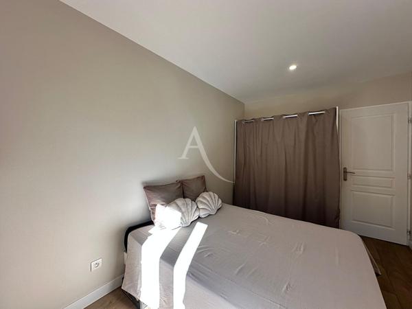 APPARTEMENT TYPE 2 DE 36.60 m2 TERRASSE RIANS