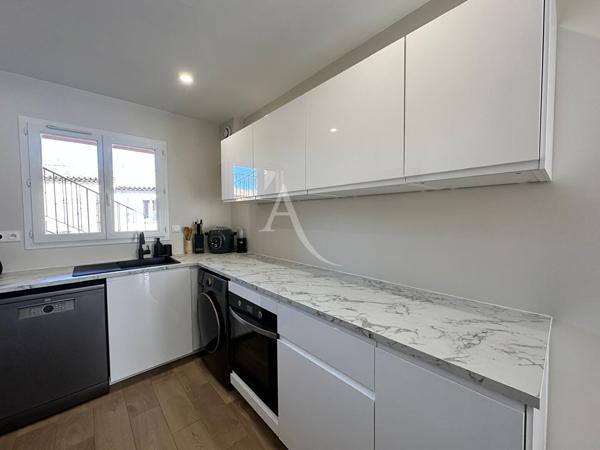 APPARTEMENT TYPE 2 DE 36.60 m2 TERRASSE RIANS