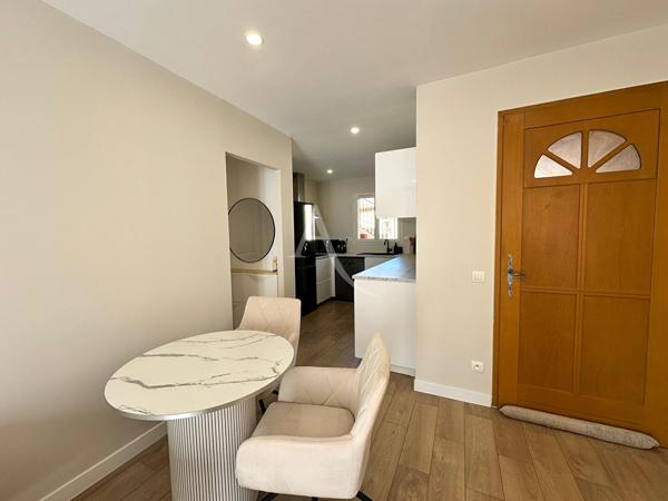 APPARTEMENT TYPE 2 DE 36.60 m2 TERRASSE RIANS
