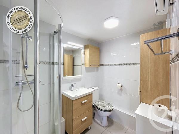 Appartement F2 Bis à vendre  3 pièces - 42,62 m 2   LE BARCARES  - 66