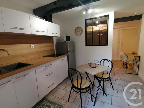 Maison à vendre  4 pièces - 83,62 m 2   MONTANS  - 81