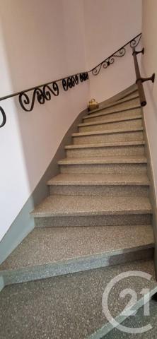 Maison à vendre  4 pièces - 83,62 m 2   MONTANS  - 81