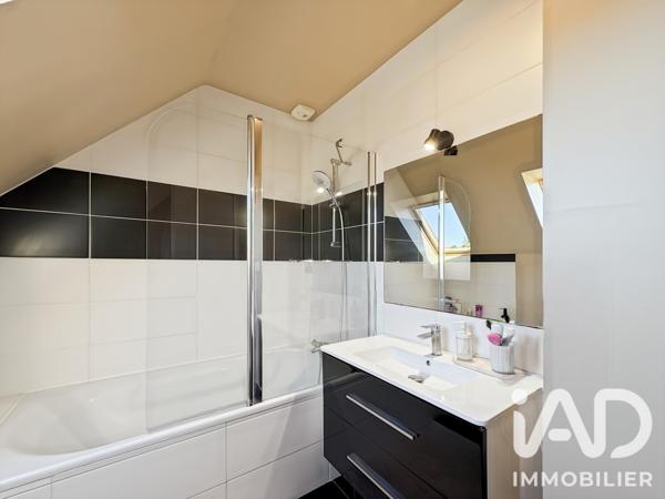 Maison à vendre 5 pièces 88 m² Plouhinec
