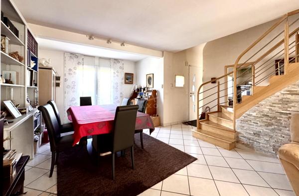 Maison rénovée 5 pièces – 4 chambres – 128 m² – Terrain 600 m²