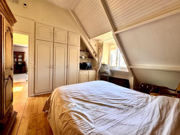 Maison rénovée 5 pièces – 4 chambres – 128 m² – Terrain 600 m²