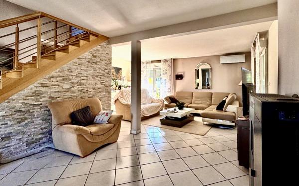 Maison rénovée 5 pièces – 4 chambres – 128 m² – Terrain 600 m²
