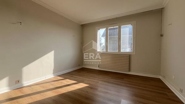 MAISON 4 CHAMBRES FAMILIALE AVEC JARDIN À VIRY-CHÂTILLON SUR QUARTIER PORT AVIATION