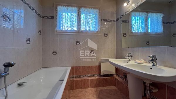 MAISON 4 CHAMBRES FAMILIALE AVEC JARDIN À VIRY-CHÂTILLON SUR QUARTIER PORT AVIATION