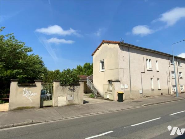 Immeuble 2 appartements + 1 maison