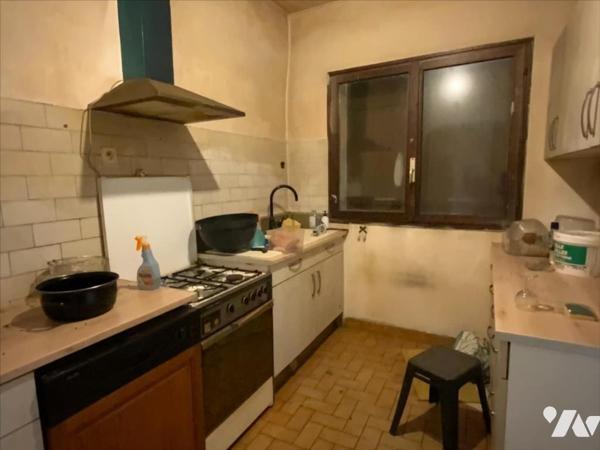 Immeuble 2 appartements + 1 maison
