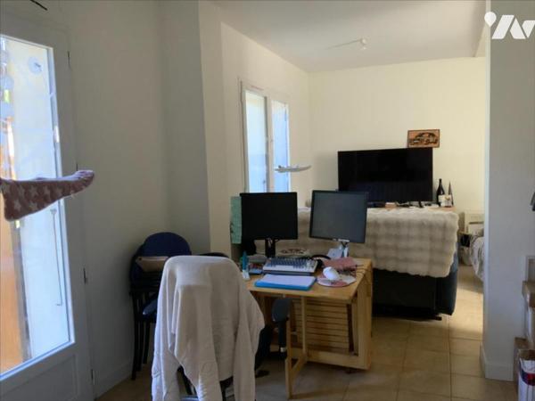 Immeuble 2 appartements + 1 maison